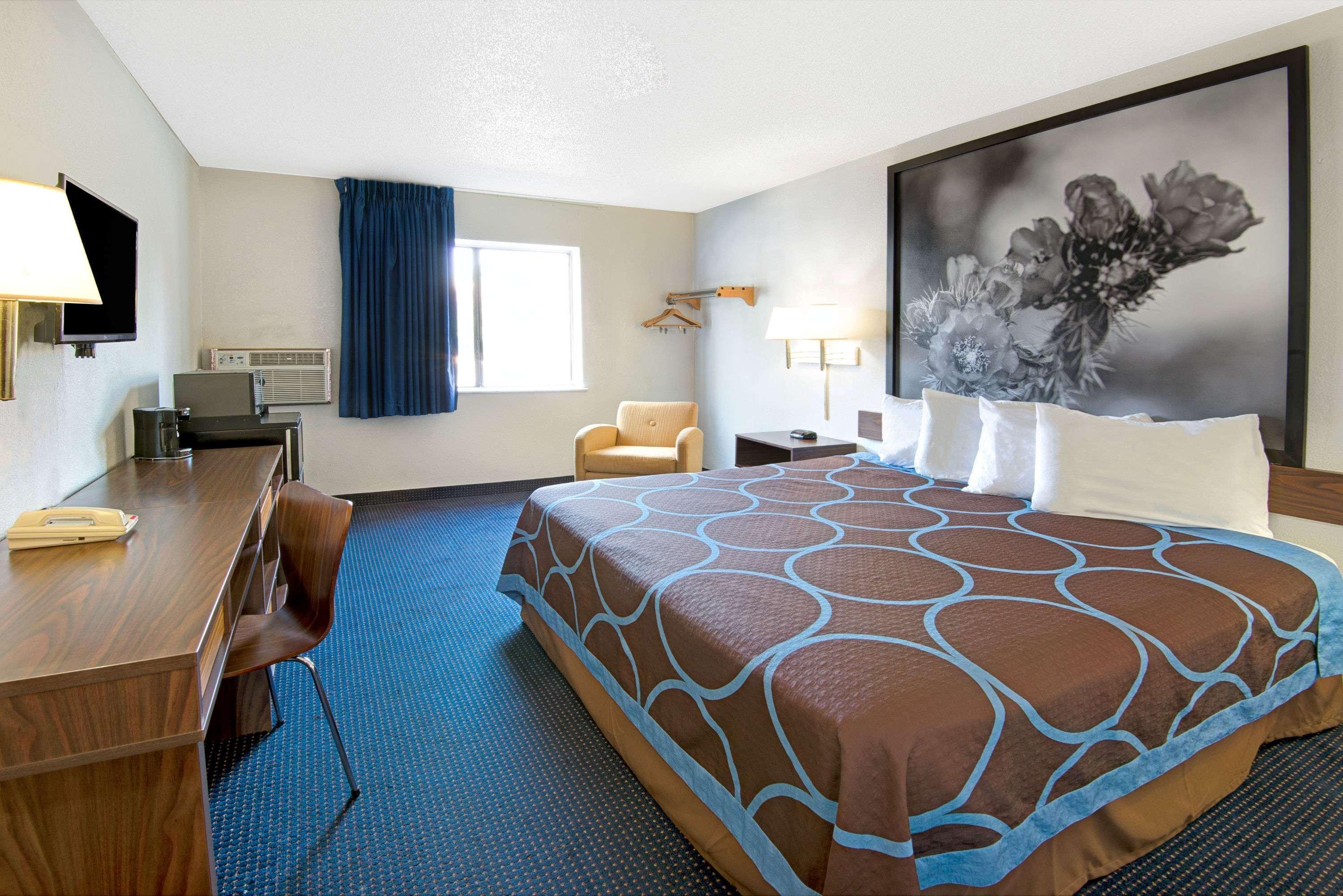Super 8 By Wyndham Las Cruces University Area Экстерьер фото