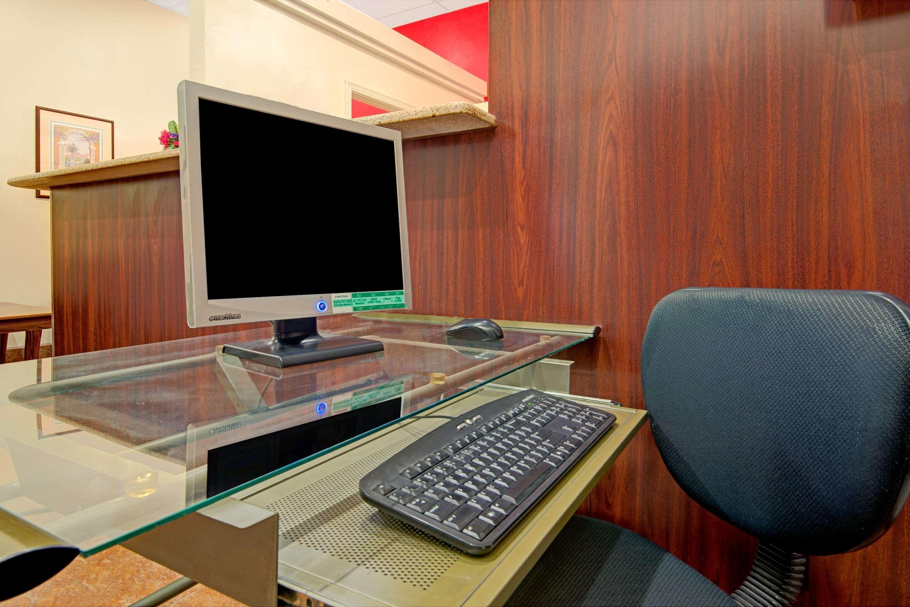 Super 8 By Wyndham Las Cruces University Area Экстерьер фото
